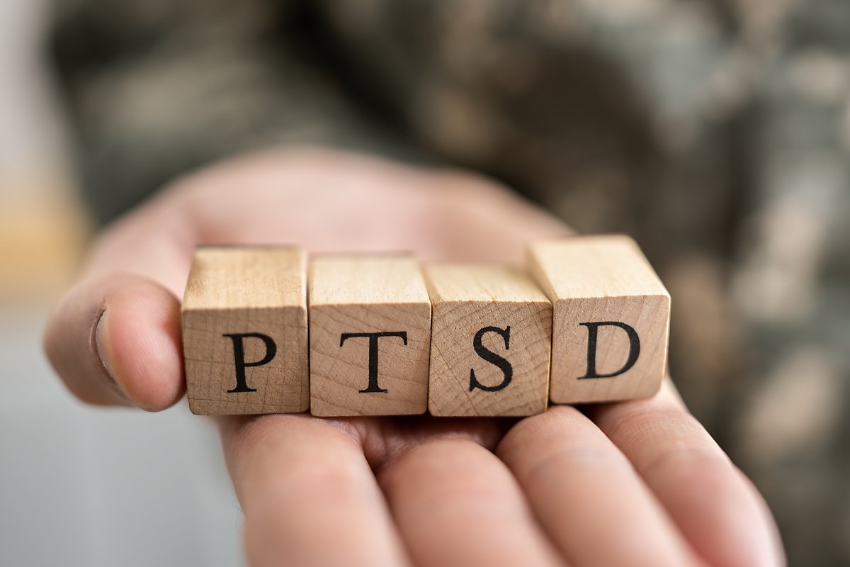 외상후 스트레스장애(PTSD)는 전쟁이나 자연재해 등 심각한 사건을 경험한 뒤 그 사건에서 공포감을 느껴 고통을 느끼는 질환이다. 대개 우울증, 불안장애, 공황장애 등을 동반한다. /GIB