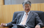 President Doochul Kim