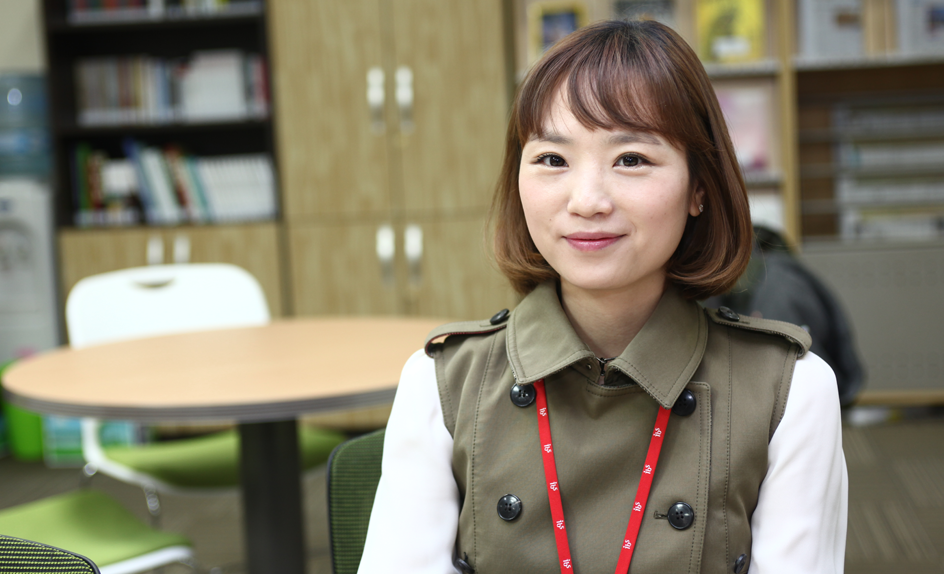문헌정보학과를 졸업하고 KAIST 도서관에서 근무했던 신정원 행정원은