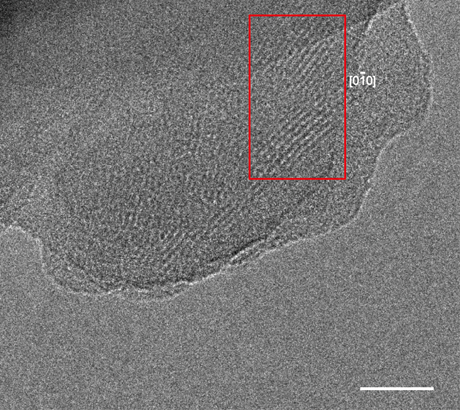 그림 2. 고분해능 투과전자현미경 사진